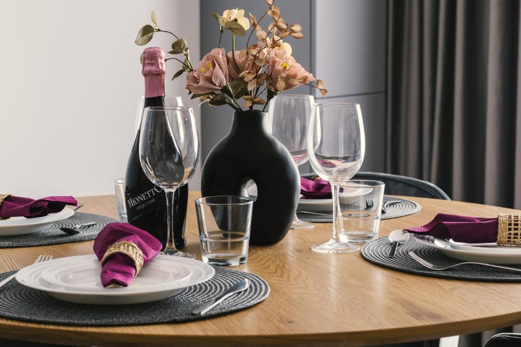 Signature TN Executive Suites 3, Bukurešť