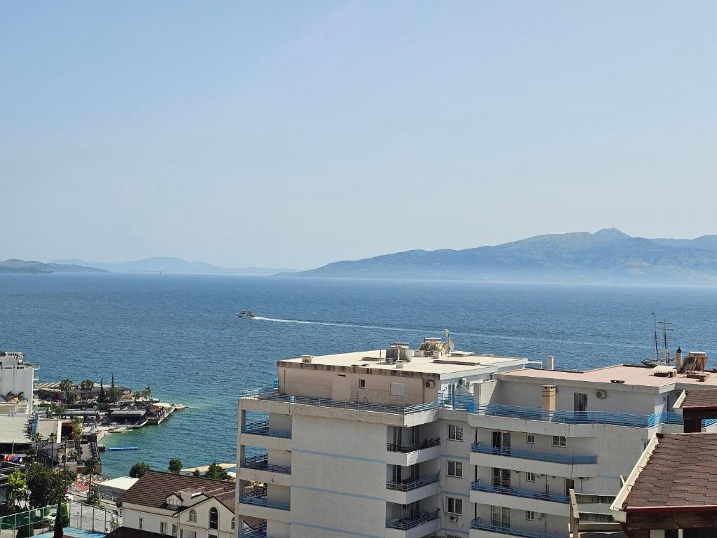 Panoramic Sea View Apartment, Sarandë