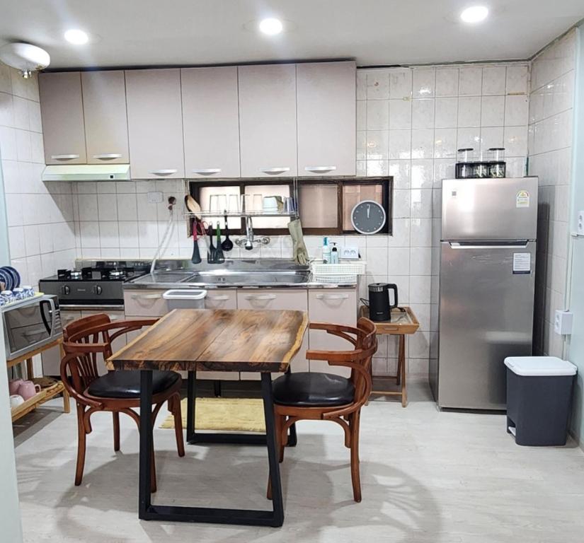 Ara house