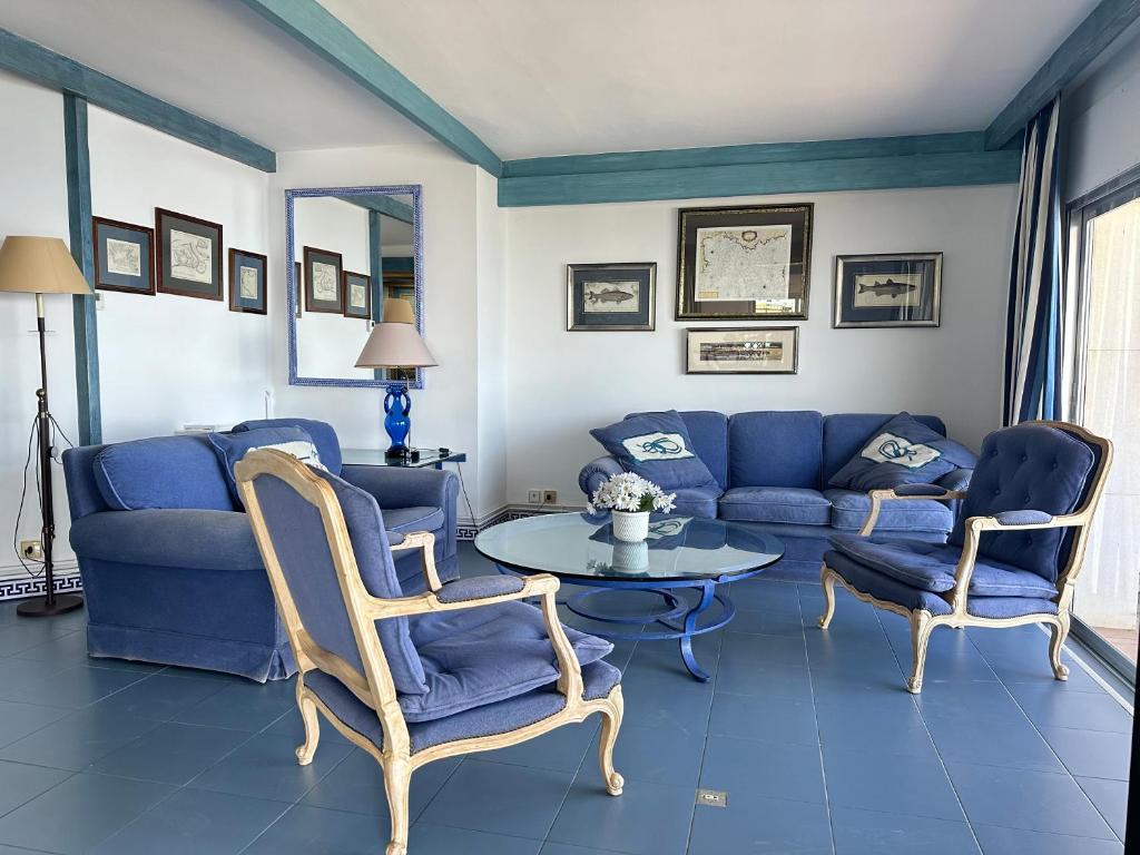 Agi Avenida Apartments - 5