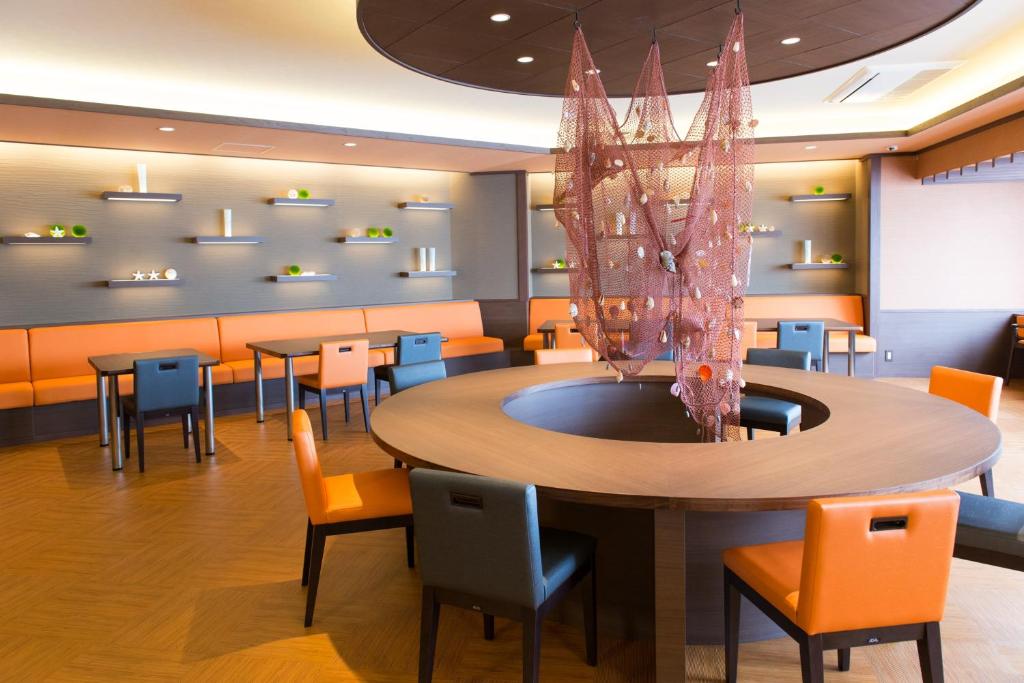 Shared lounge/TV area