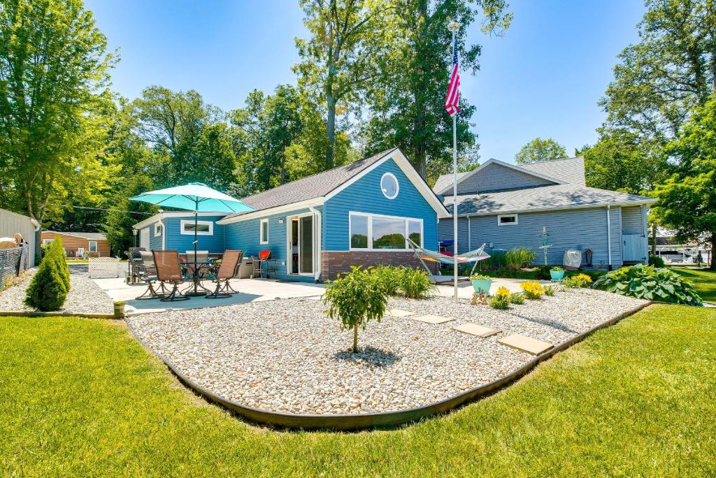 Waterfront with Boat Dock Retreat on Indian Lake, Lakeview