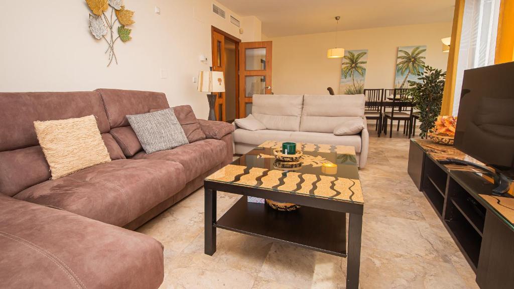 Casares Green 4 1D - 4