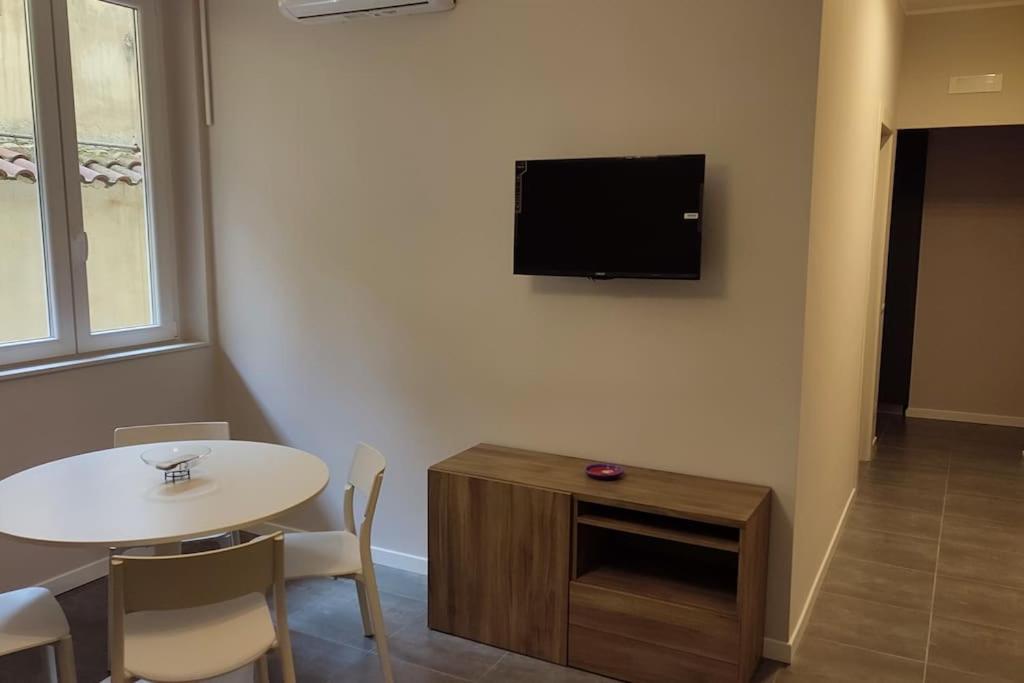 109C Mezzocannone Cozy apartament Centro Storico - 4
