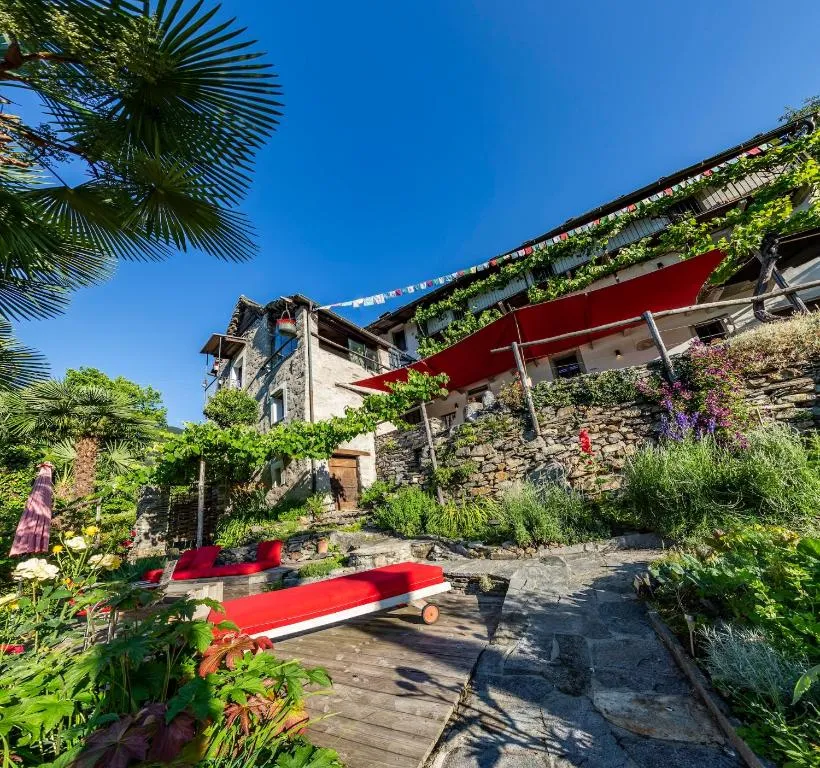 CB-Guesthouse, hotel in Mergoscia