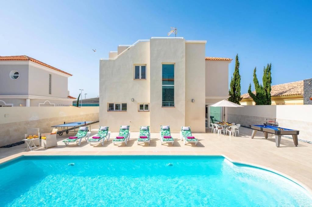 Villa Alegria by Villa Plus - 2