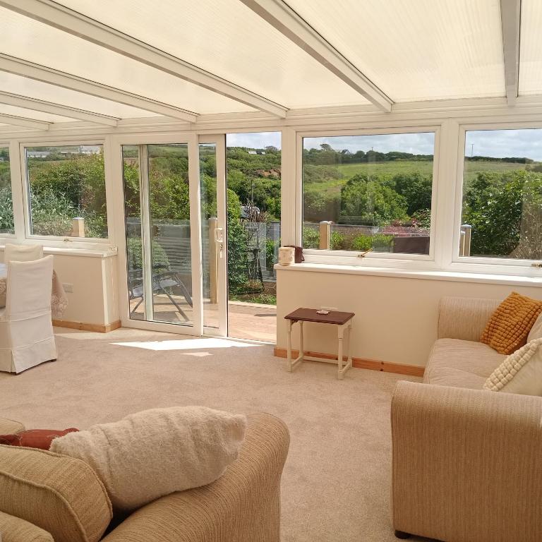 Curlews Cottage, Perranporth photo 3