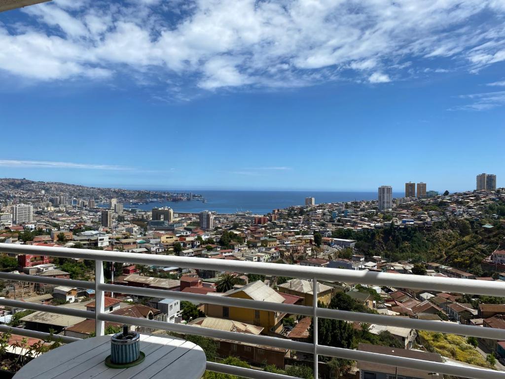 Vista Bahía Puerto Valparaíso - Depto entero 2 Dormitorios - 2