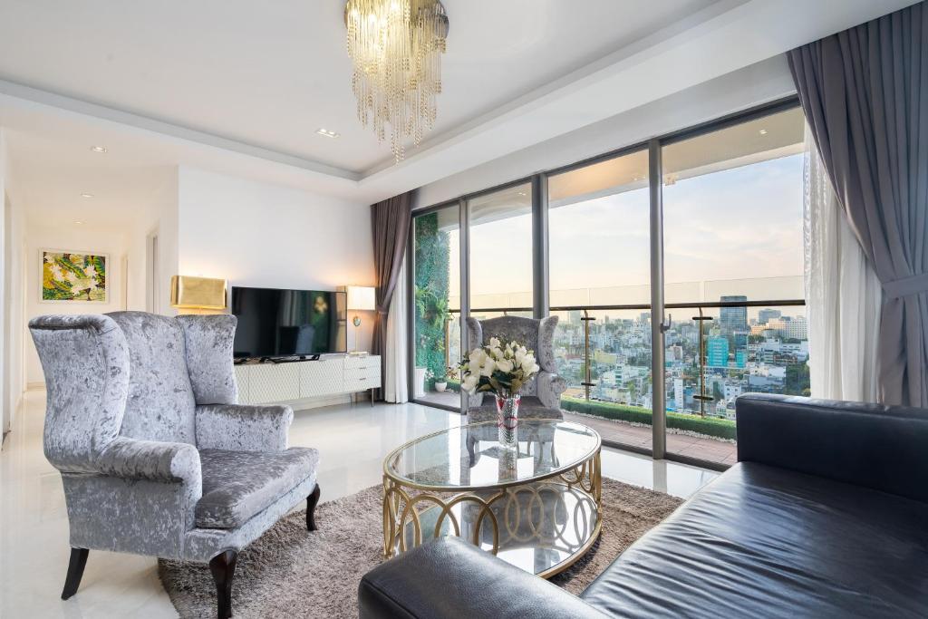KALA RiverGate Apartments Near Ben Thanh