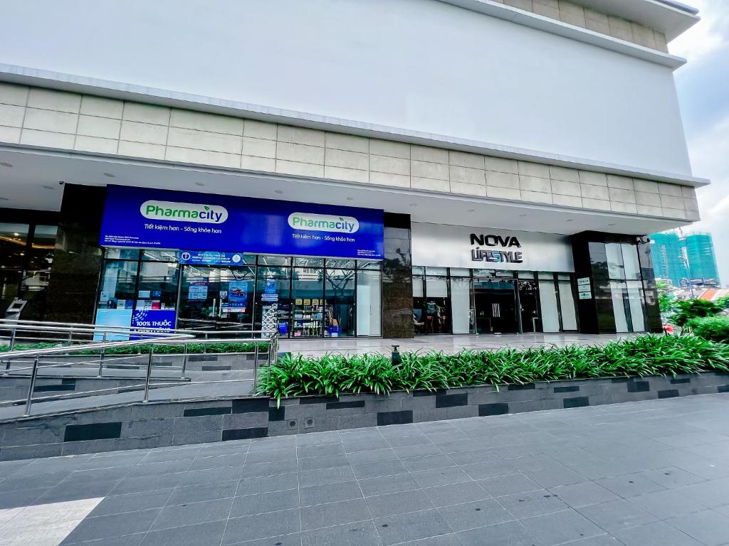 KALA RiverGate Apartments Near Ben Thanh