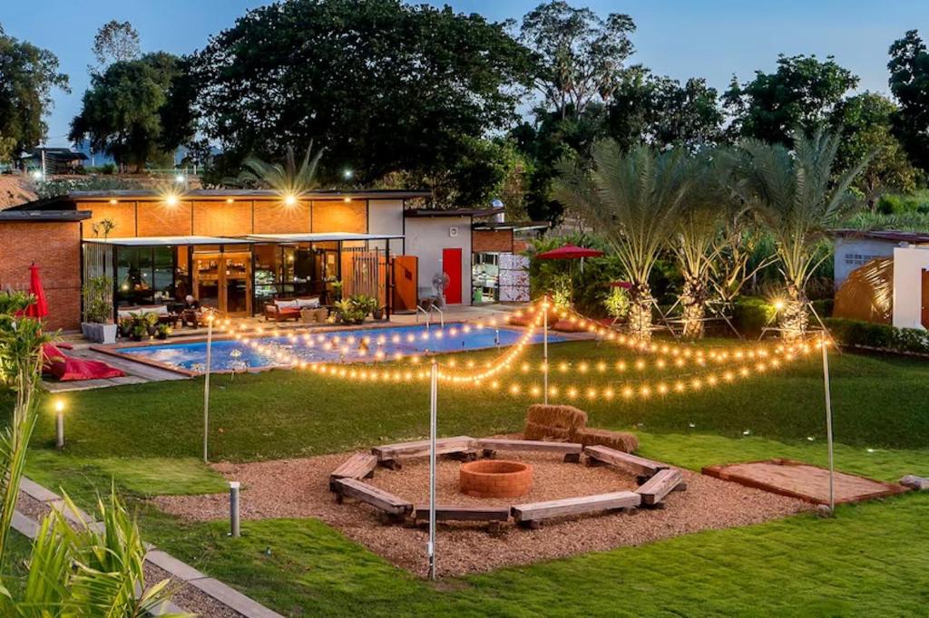 ザ キャンプスター カンチャナブリ (The Campster Kanchanaburi)