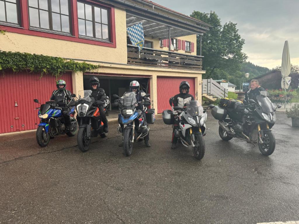 Landhotel Alte Post - 2