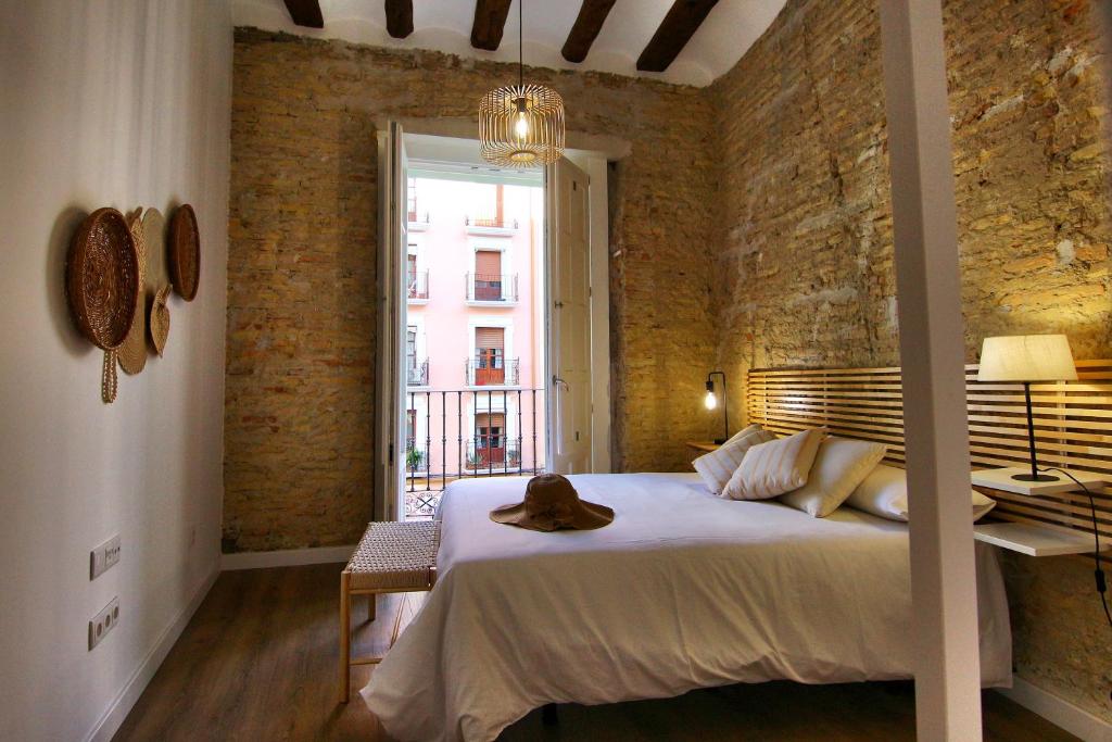 Apartamentos Almada - calle Alfonso - Plaza SAS - 5