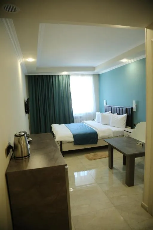 Vell Grey Hotel，位于Martuni的酒店