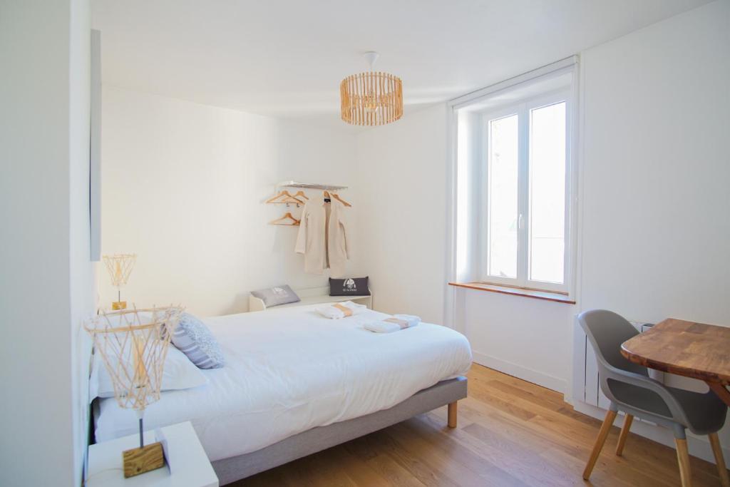 -PORTO- Elegant T3 avec vue sur la ville-close - 4