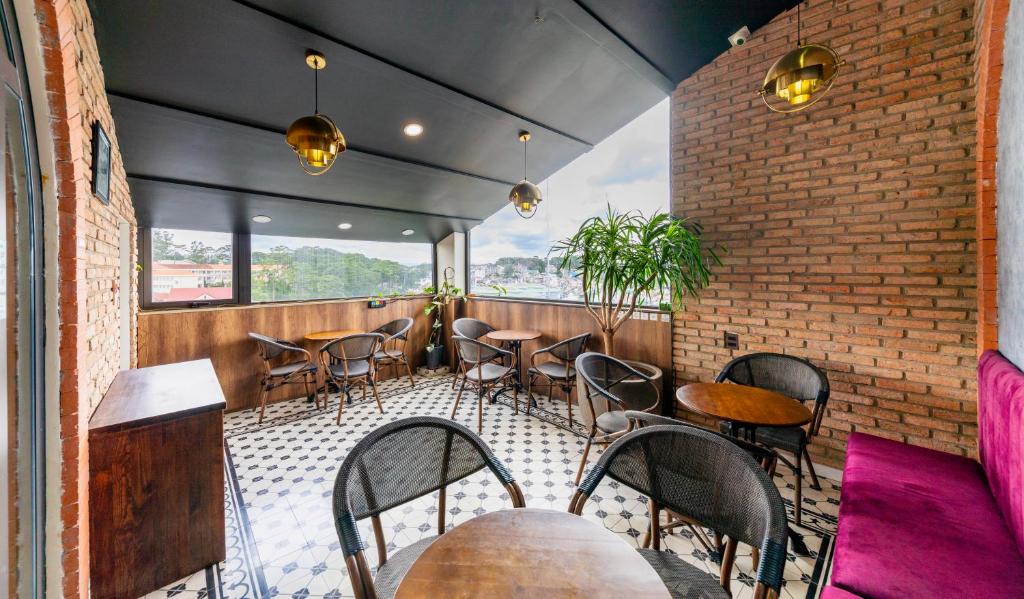 the BRICK HOME dalat