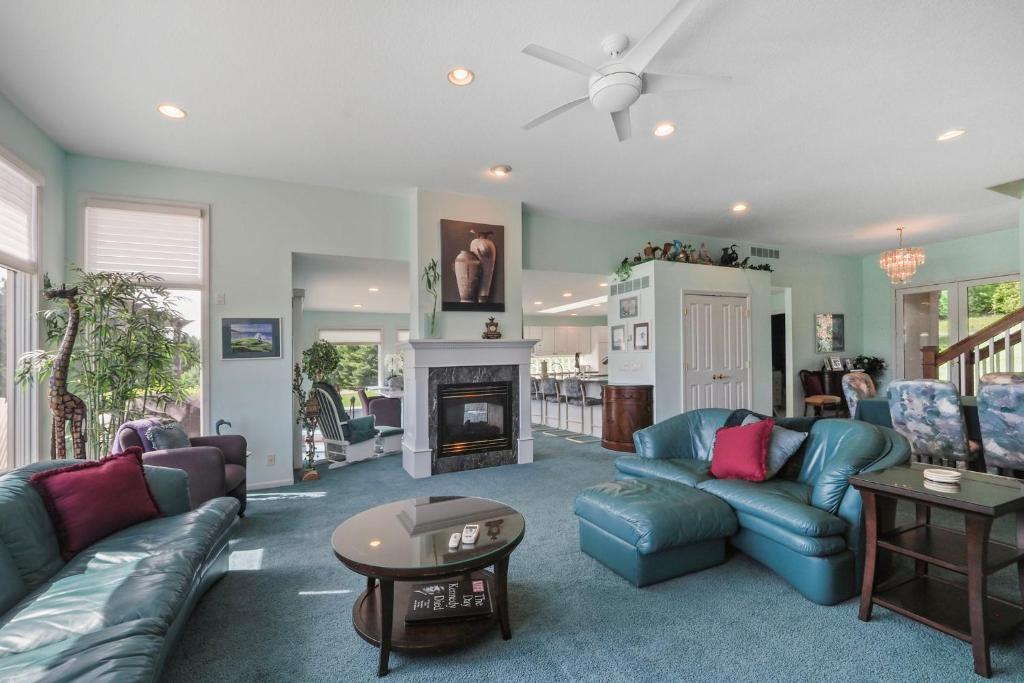 Ridgeline Retreat, Boyne City