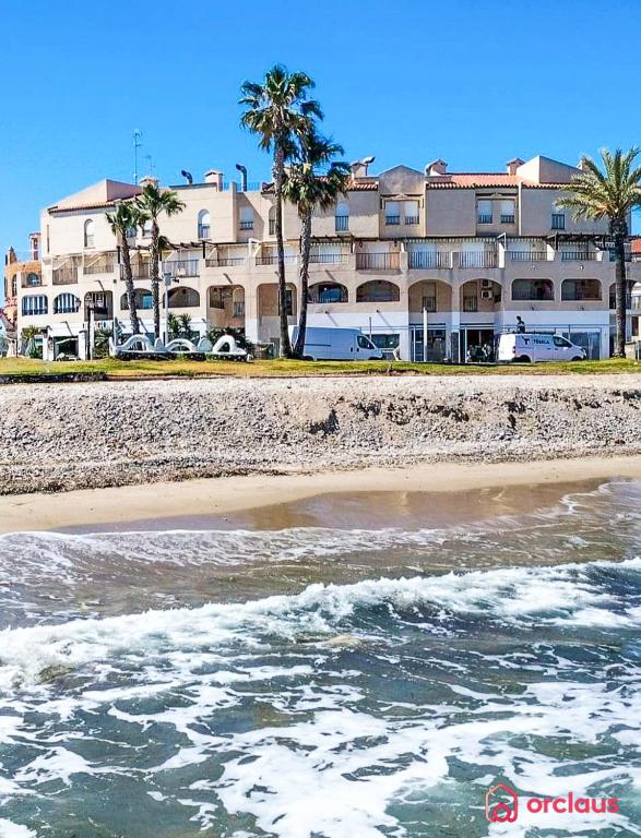 El Resort - 2