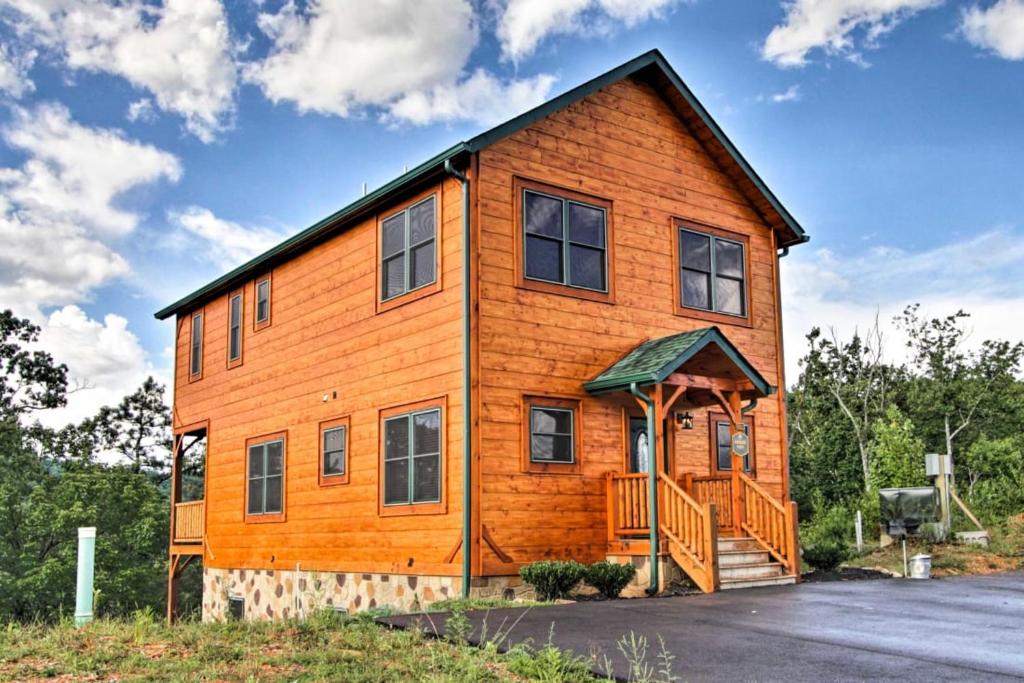 Smokies View by Eden Crest, Gatlinburg