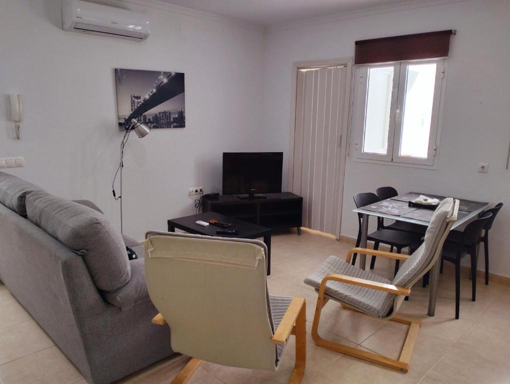 Apartamento Garcia Lorca 627,SOLO FAMILA y PAREJAS - 3