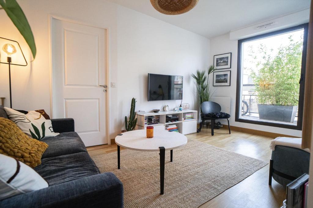 LUMINEUX 37m pour 2 avec BALCON à Paris! - 1