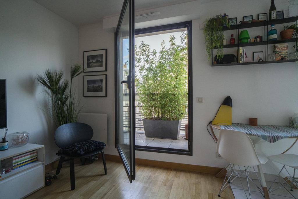 LUMINEUX 37m pour 2 avec BALCON à Paris! - 4
