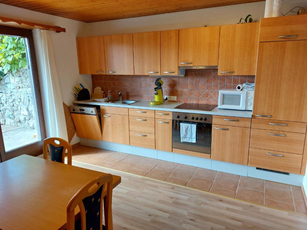 Ferienwohnung Tschengla mit eigener Sonnenterrasse - Wiese - Wlan - 5