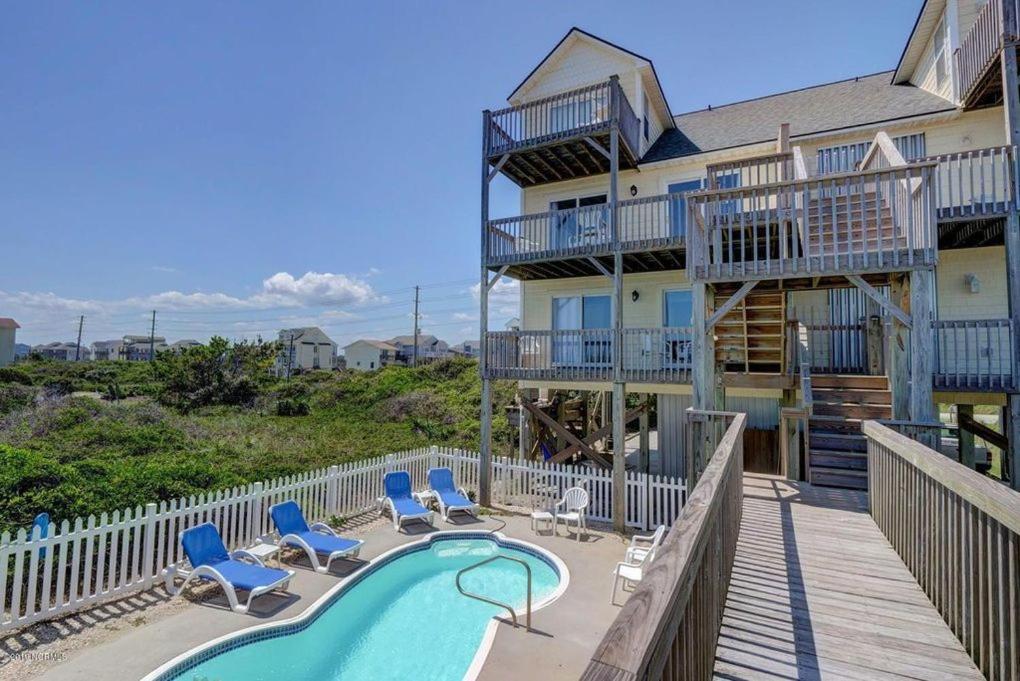 Tipsy Turtle, North Topsail Beach