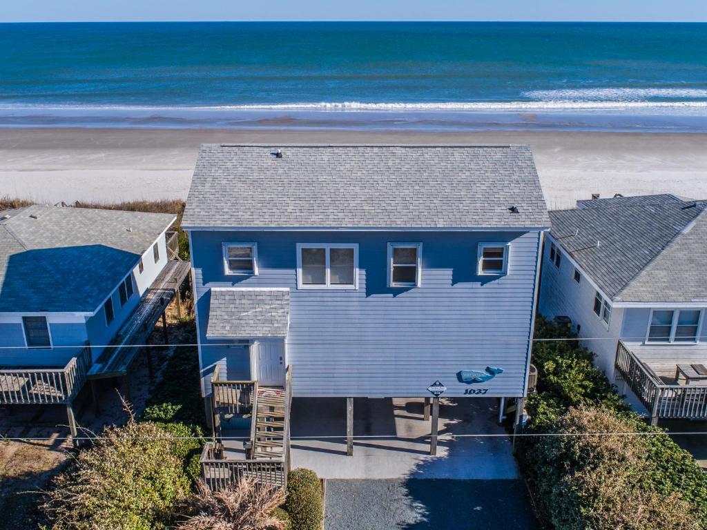 Sweet Surrender, Surf City