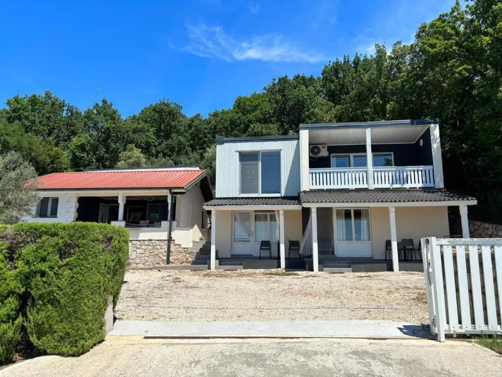 Apartmani Bošnjak，位于斯塔利格拉德-帕克利尼卡的酒店