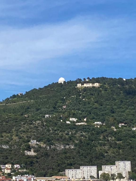APPARTEMENT-NICE 01 VUE MER - PANORAMIQUE WIFI-Parking- climatisation - 3