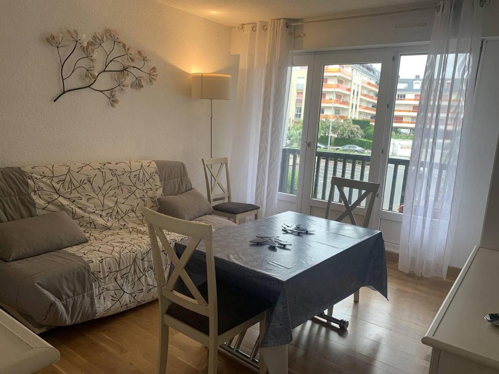 Appartement lumineux à 50m de la plage de Cabourg, balcon, parking gratuit, 4 pers. - FR-1-465-119 - 3