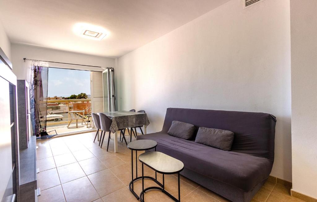Gorgeous Apartment In Cartagena - 4