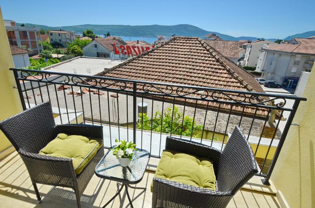 Discovery Point Apartments - 2