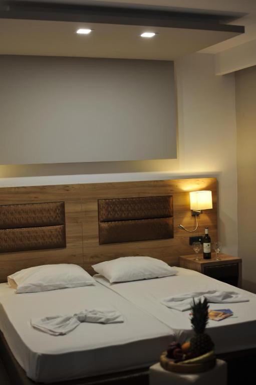 Porto Plazza Hotel — Hersonissos