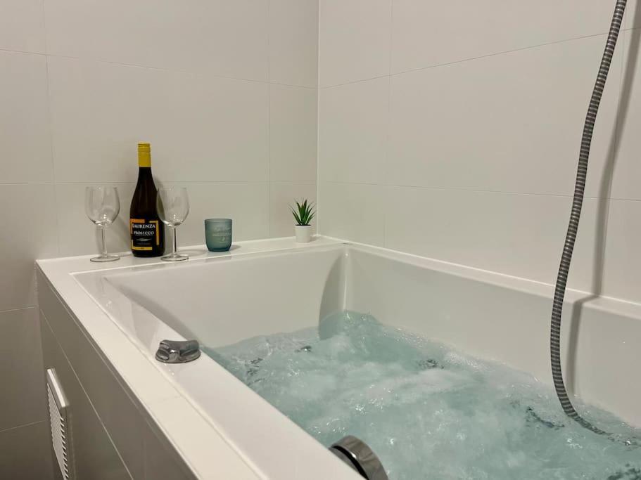 Panorama Schlossberg & Jacuzzi - 4