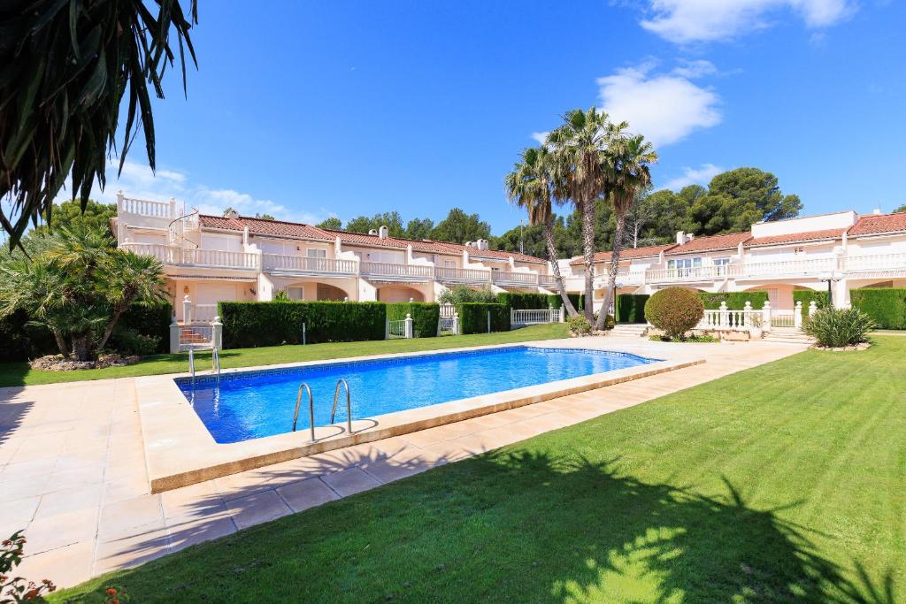 UHC RESIDENCIAL VILLA CRISTAL - 2