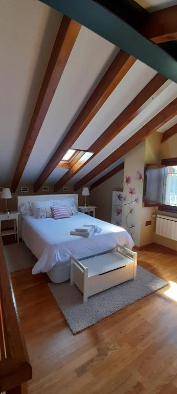 Gestiona2R - Casa Camelia con jardin, ideal familias - 3
