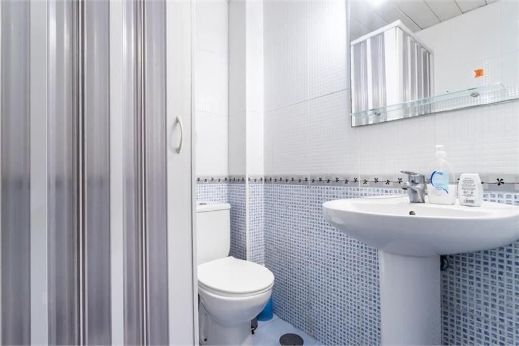 Apartamento céntrico a 250 metros de la playa & parking - 4