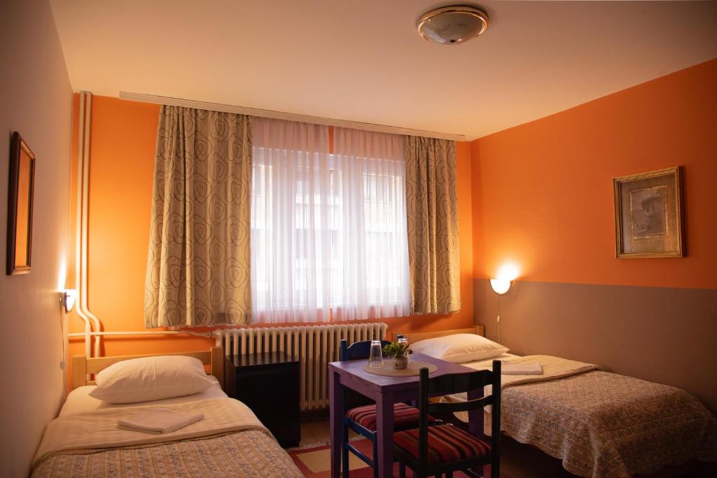Hondo Rooms & Apartments - 4
