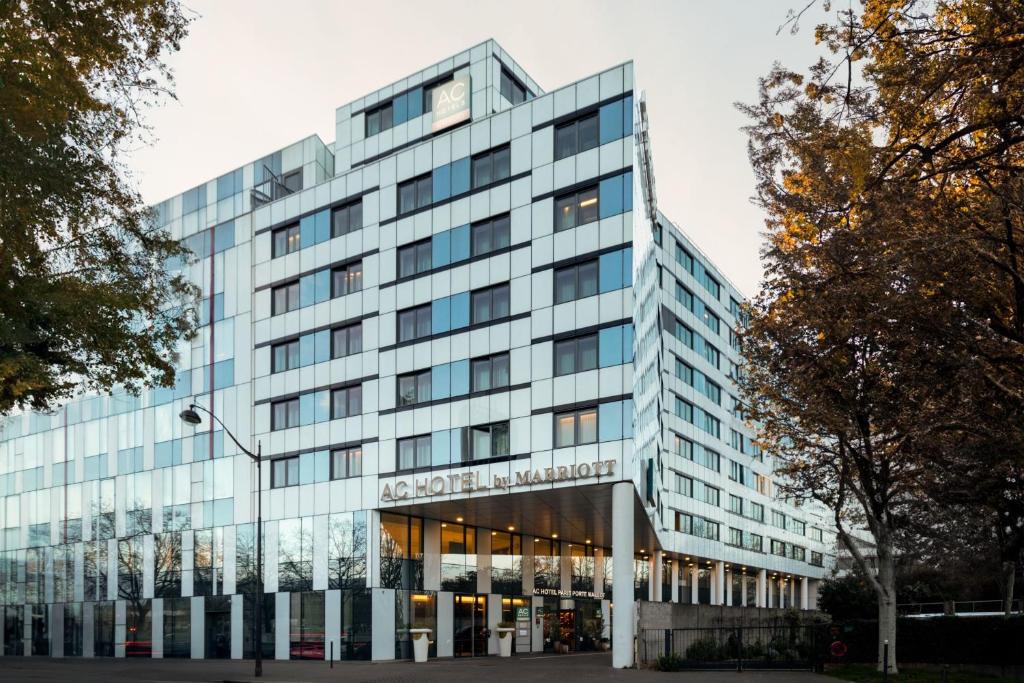 AC Hotel Paris Porte Maillot by Marriott - 2