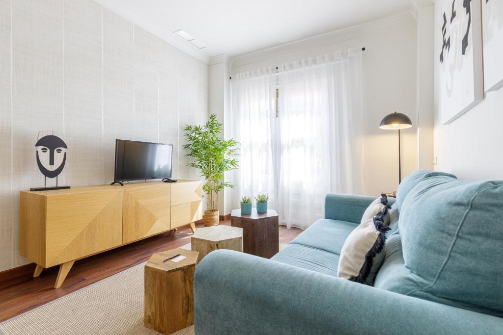 Alameda XI Boutique Apartment by Caleta Homes - 5