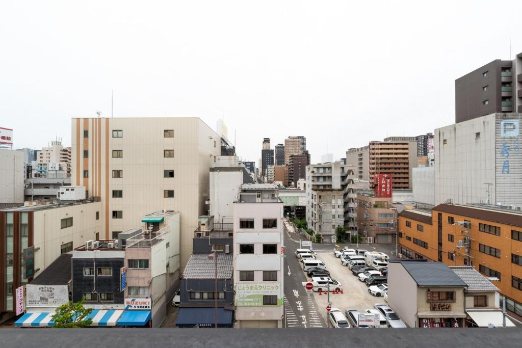 アストロヴィラ松屋町702号室