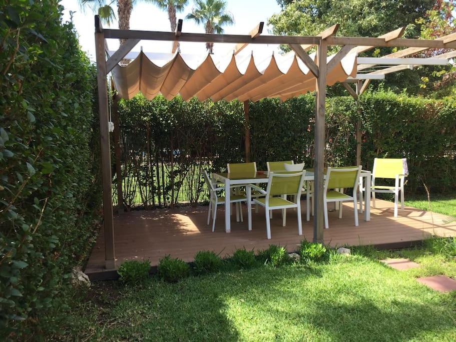 Agradable adosado con piscina y jardín - 5