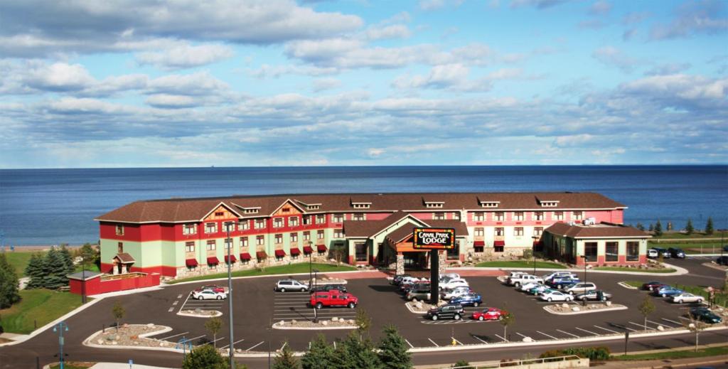 Canal Park Lodge — Hotel in Duluth (MN)