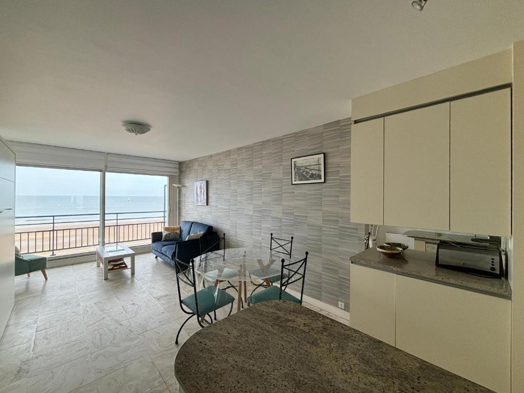 Studio face mer tout confort, proche plage et centre, Les Sables-d'Olonne - FR-1-197-267 - 3