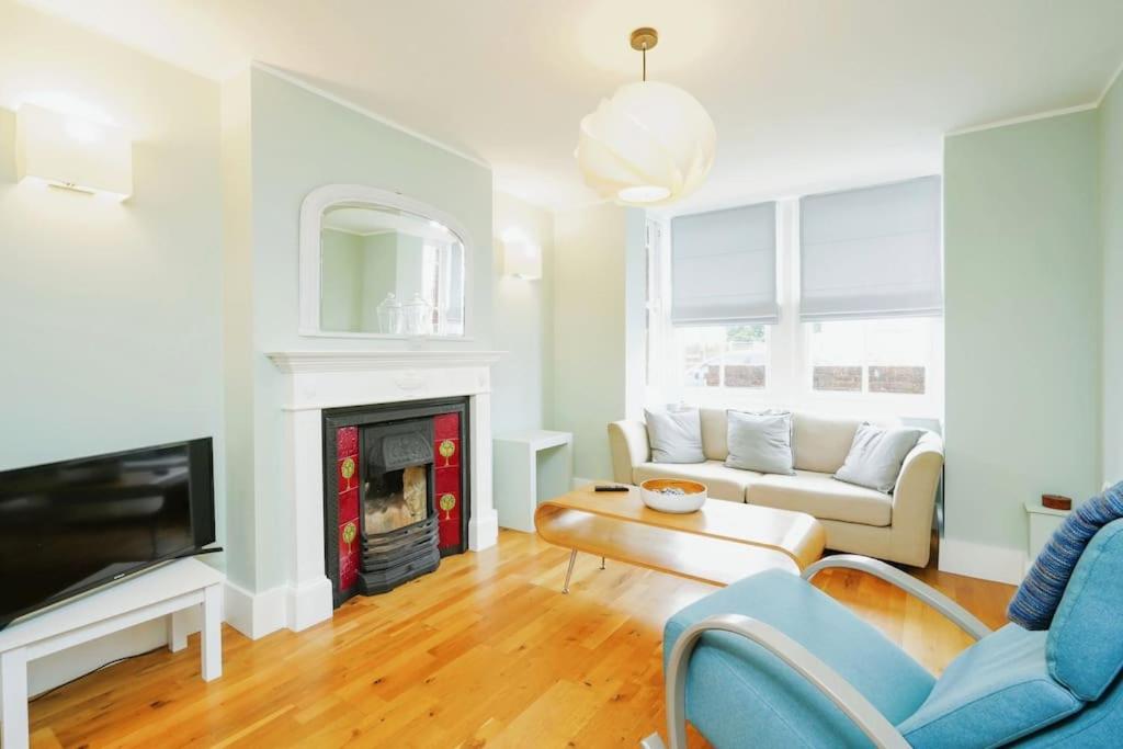 Stunning, newly renovated, Edwardian townhouse, Oxford