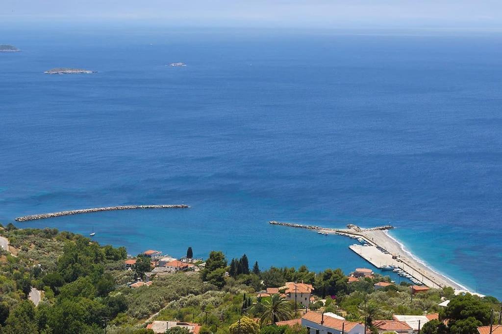 Aegean Horizon - Margarita's Home, Skopelos Town
