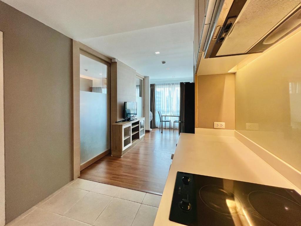 The Winner- 608 - Lovely apartment near the sea on Praatumnak hill, Pattaya South