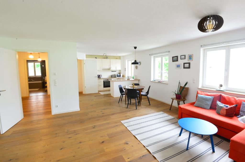 Zugspitze Street Apartment - 3